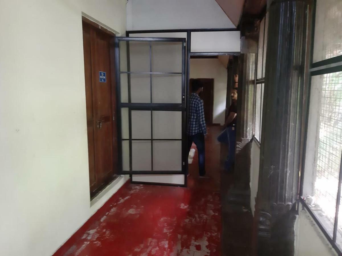 Devasthanam Lodge Thiruvananthapuram Exterior foto